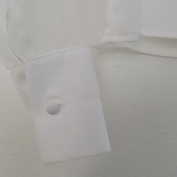 Express white puffy sleeve shirt - Picture 5 of 9